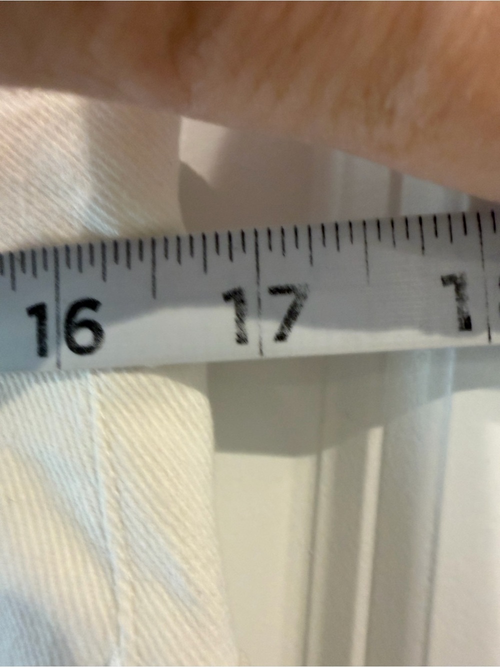 NWT Entro Off White Flared Jeans Size Large - Picture 9 of 16